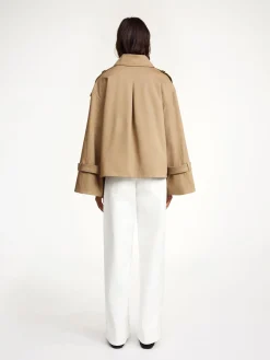 Hot By Malene Birger Alisandra kort trench Fosil