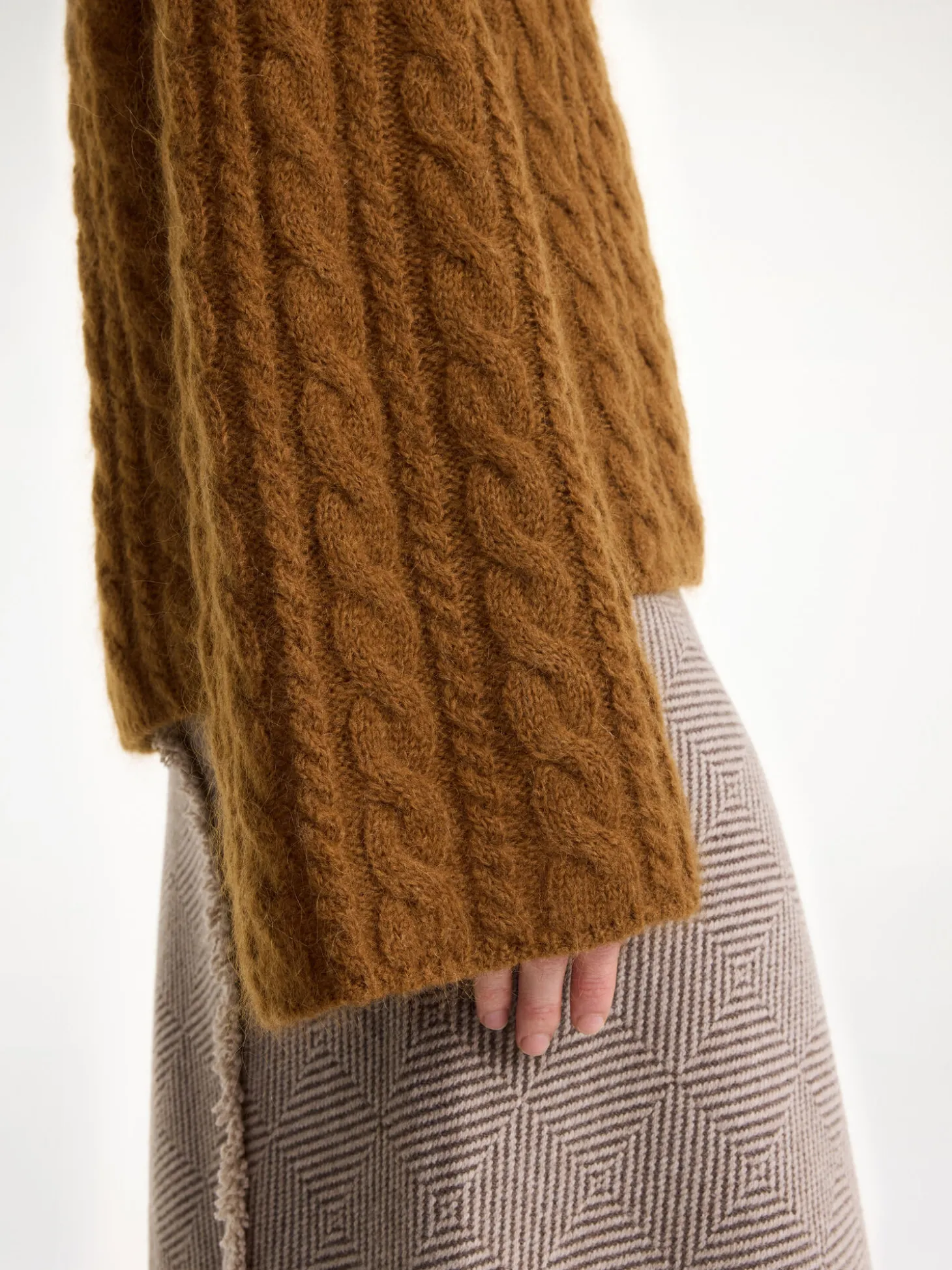 Sale By Malene Birger Cimone sweater i kabelstrik Bison