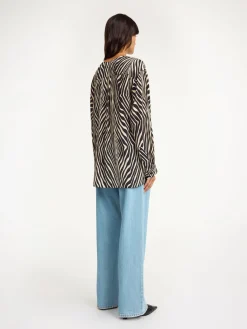Clearance By Malene Birger Fayette skjorte i silkeblanding Zebra