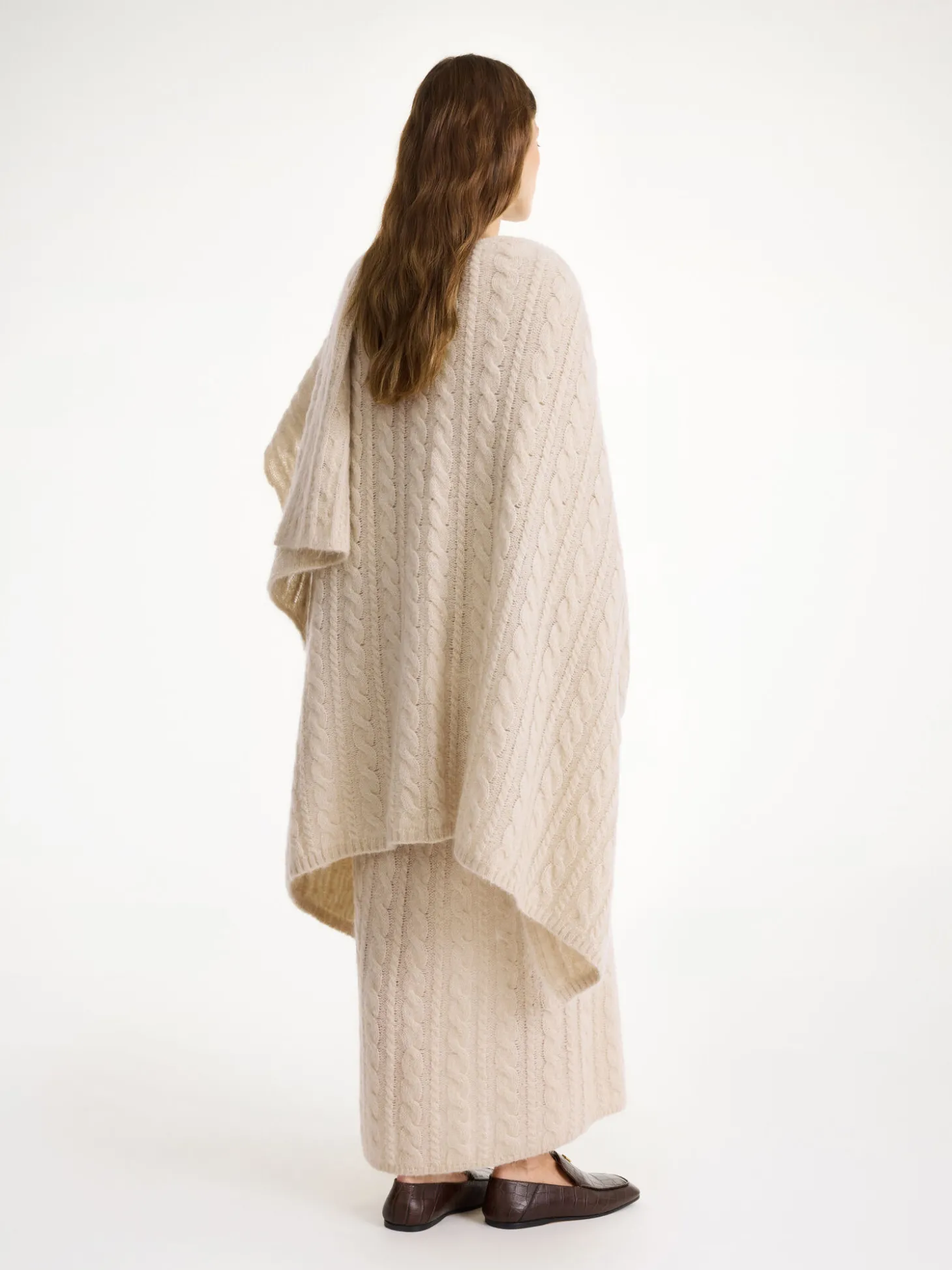 Clearance By Malene Birger Kassillas poncho i uldblanding OysterGray