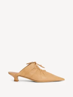 Online By Malene Birger Masey mules i l&aelig;der SandBeige
