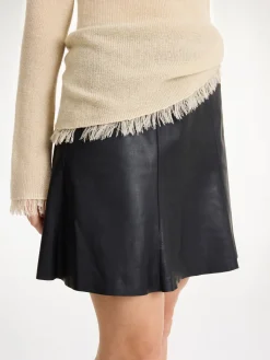 Hot By Malene Birger Naommi mininederdel i l&aelig;der Black