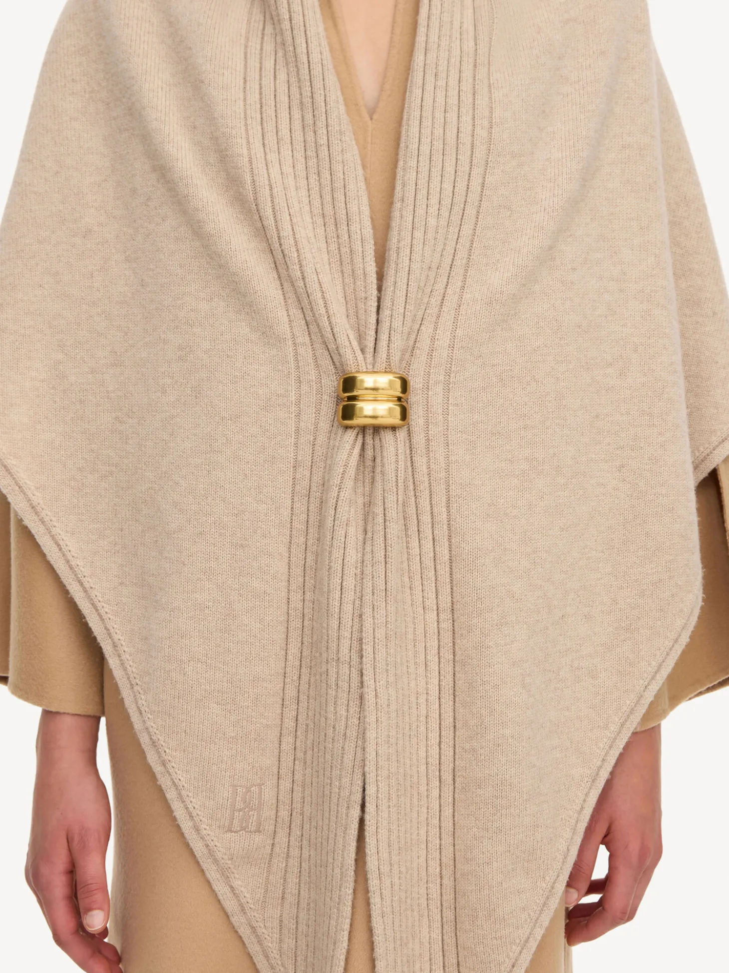 Online By Malene Birger Ouna broche Gold