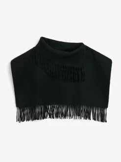 New By Malene Birger Turtla halsedisse i uld Black